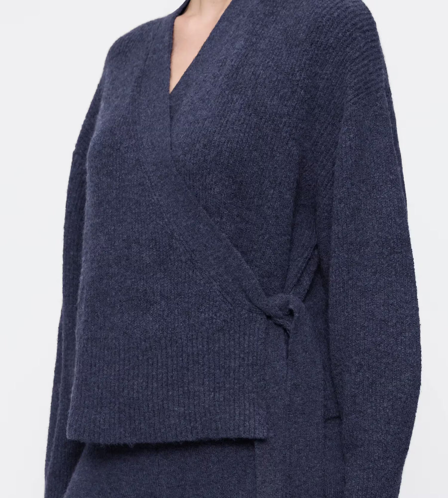 Triumph Amourette Cozy Cardigan 2507S48