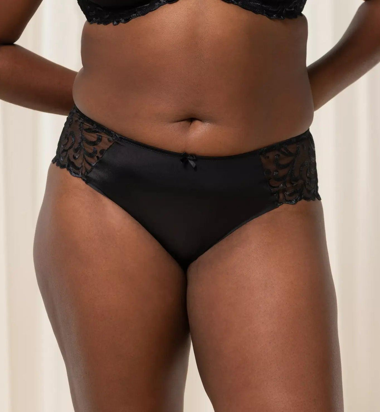 Triumph Slip Modern Finess Tai 10154367 S20 - Passarelli Biancheria