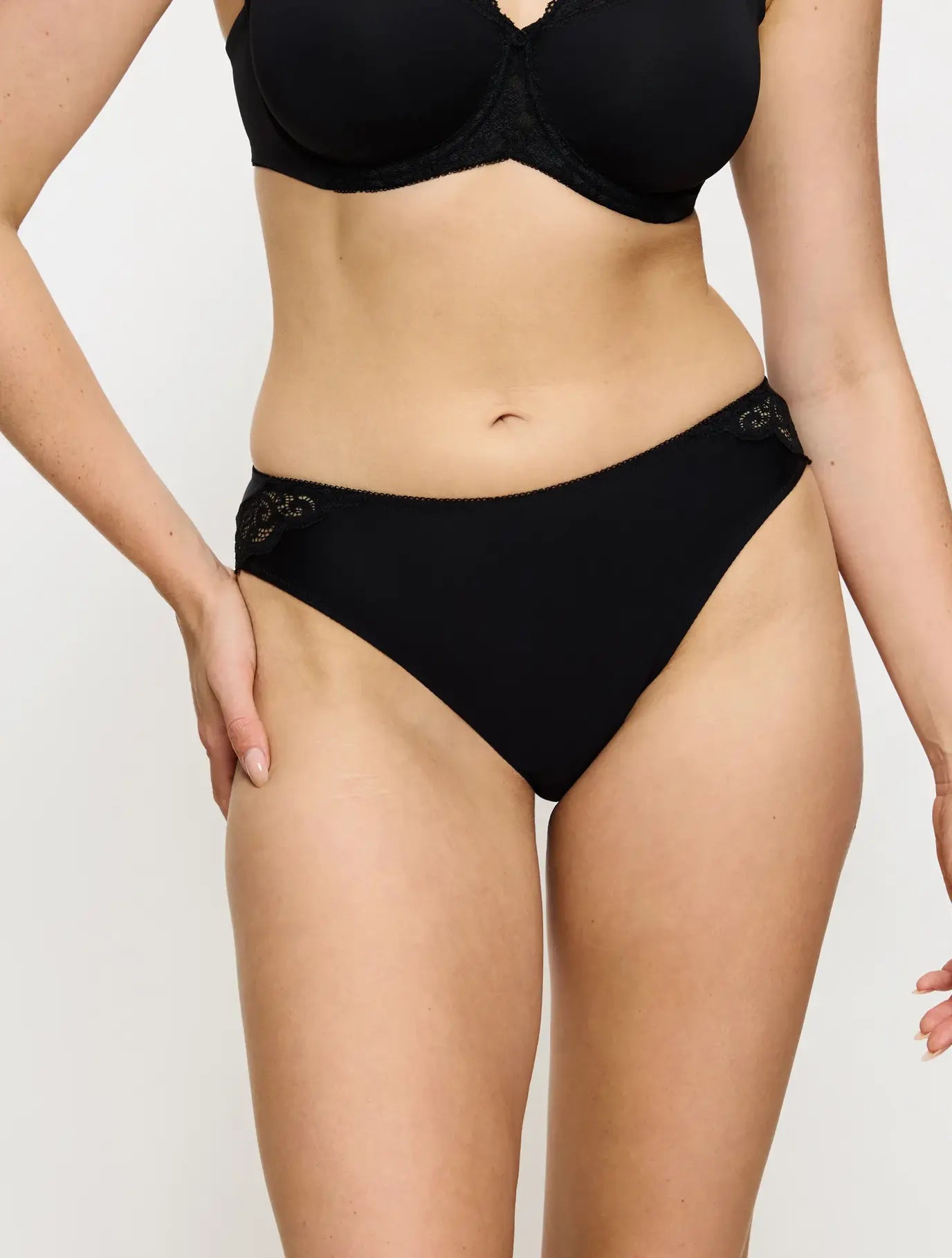 Triumph Slip da Donna Amourette Tai 10210688 S24