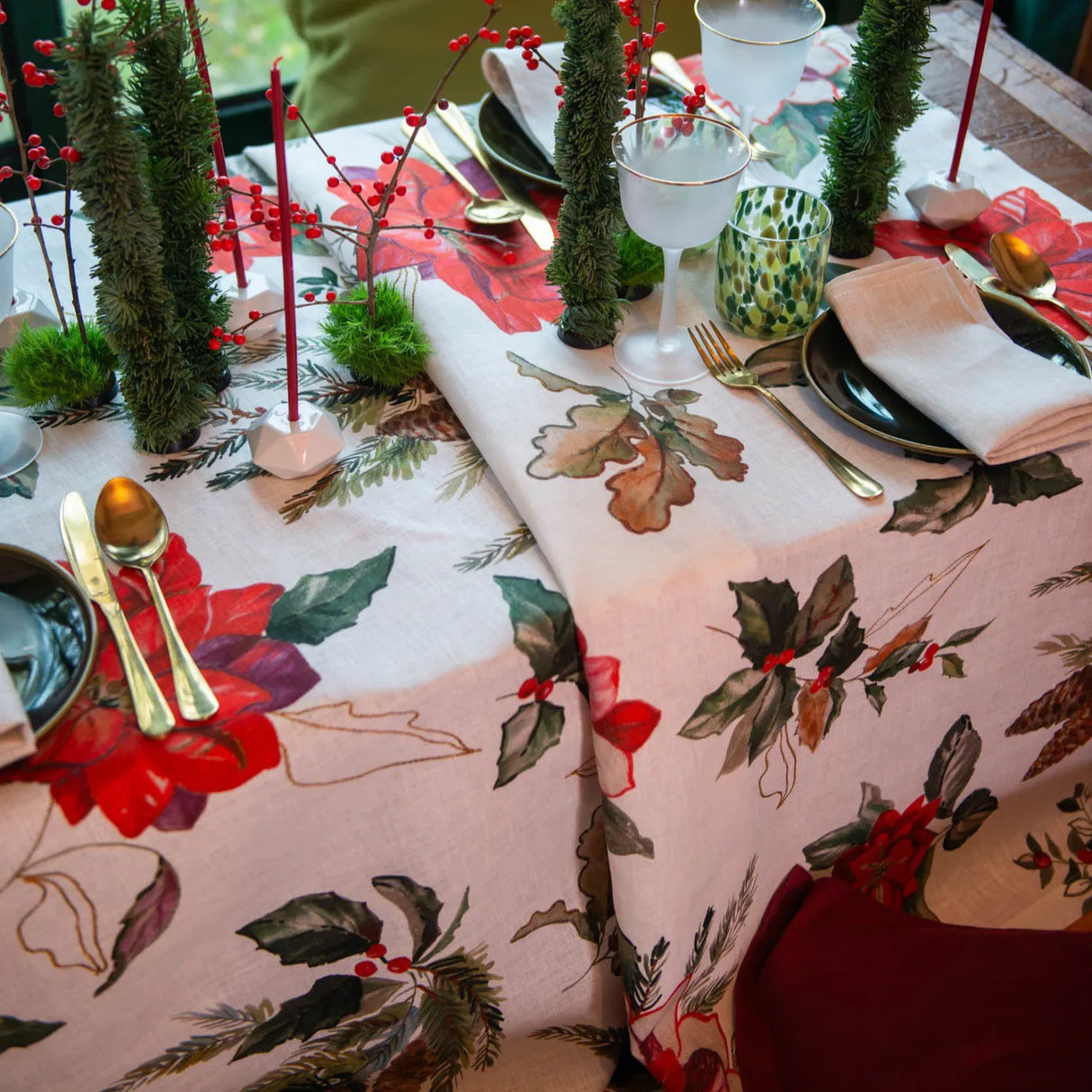 Tessitura Toscana Telerie Tovaglia Natalizia Etoile 2510B