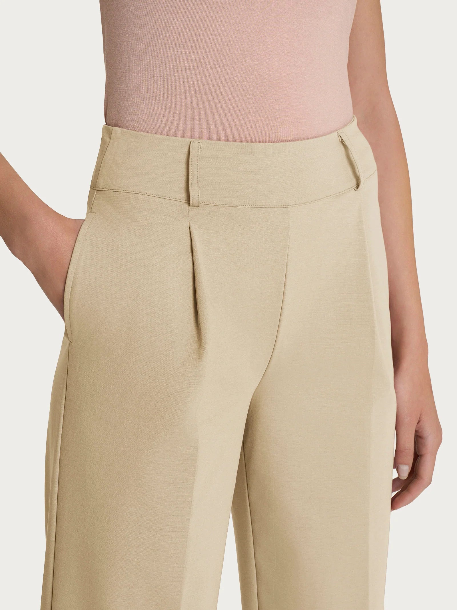 Ragno Pantalone ampio con tasche e pinces in Compact Light DP40PE 2504S75