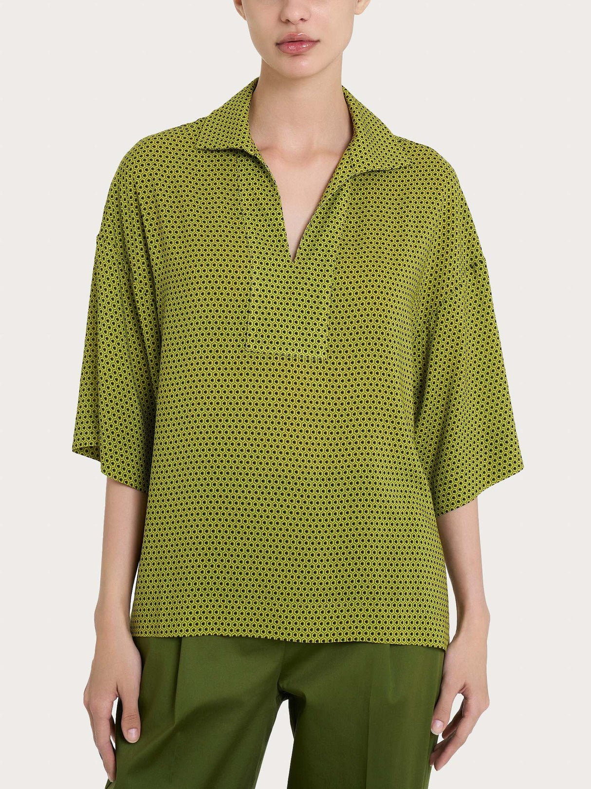 Ragno Blusa con colletto e hexagon pattern in Ecoseta DQ23SF 2504S38