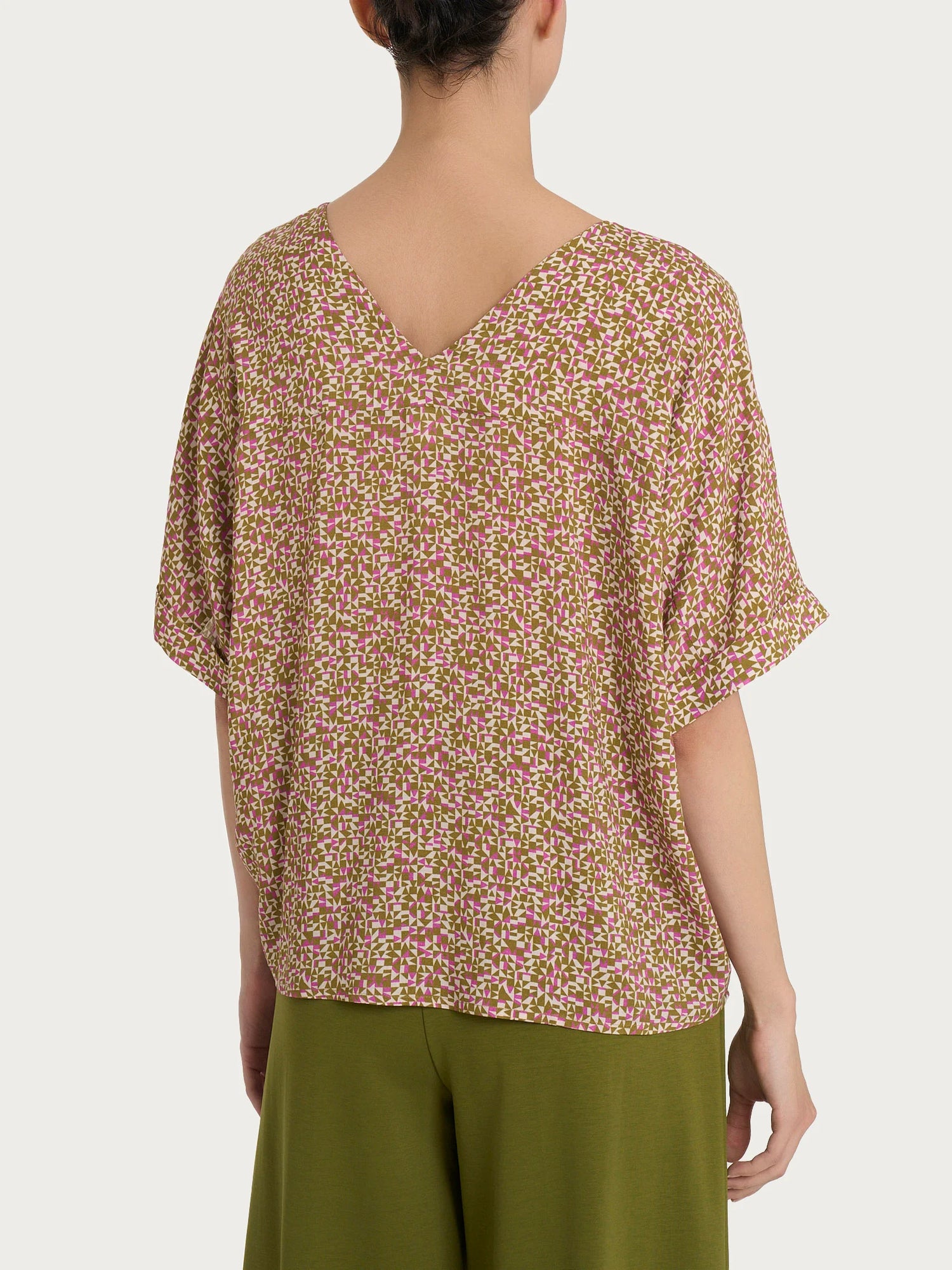 Ragno Blusa con geometric pattern e manica kimono in Ecoseta DQ25SX 2504S30
