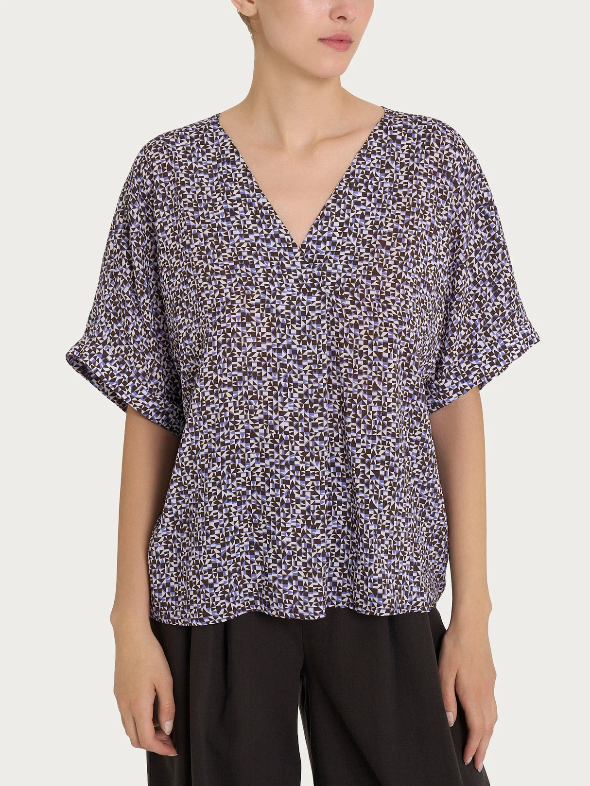 Ragno Blusa con geometric pattern e manica kimono in Ecoseta DQ25SX 2504S30