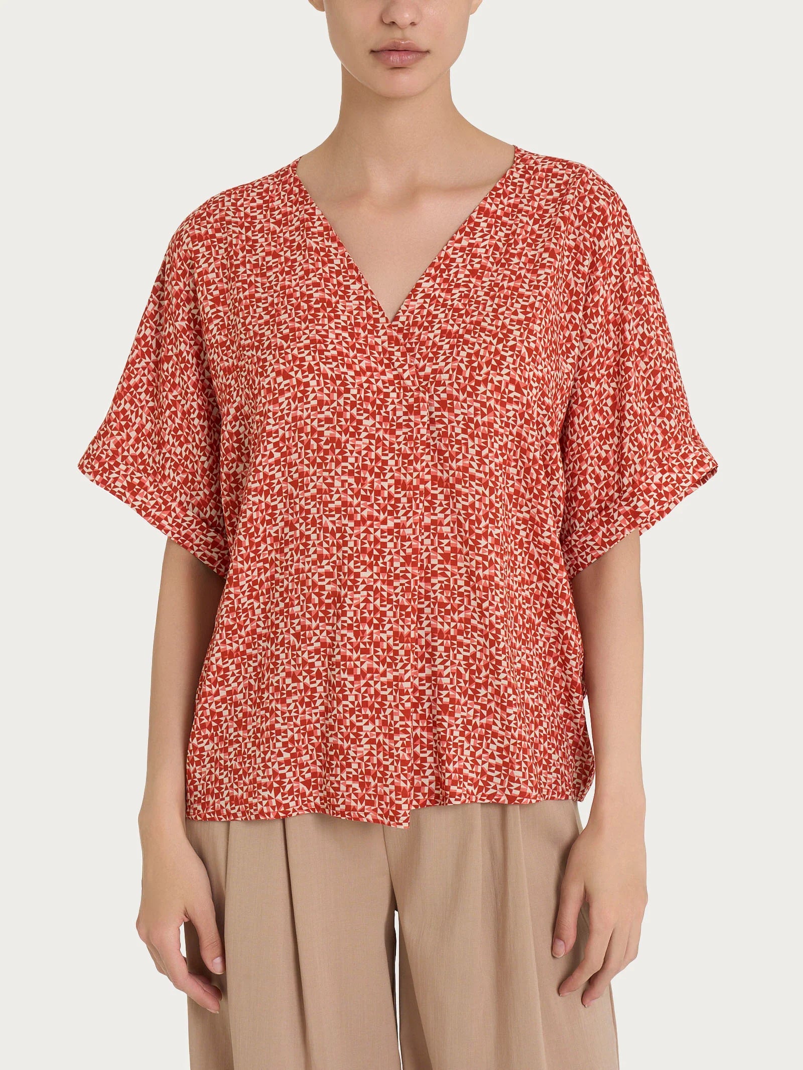 Ragno Blusa con geometric pattern e manica kimono in Ecoseta DQ25SX 2504S30