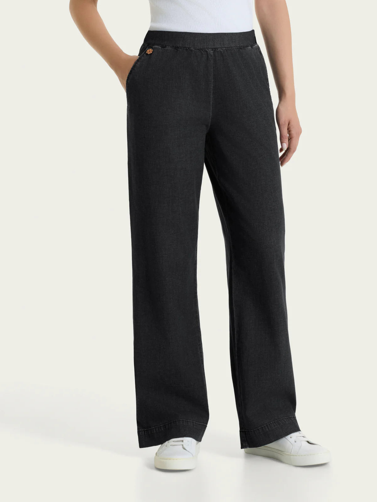 Ragno Jeans ampio con tasche e vita piatta in Super Light Denim DS87PE S50