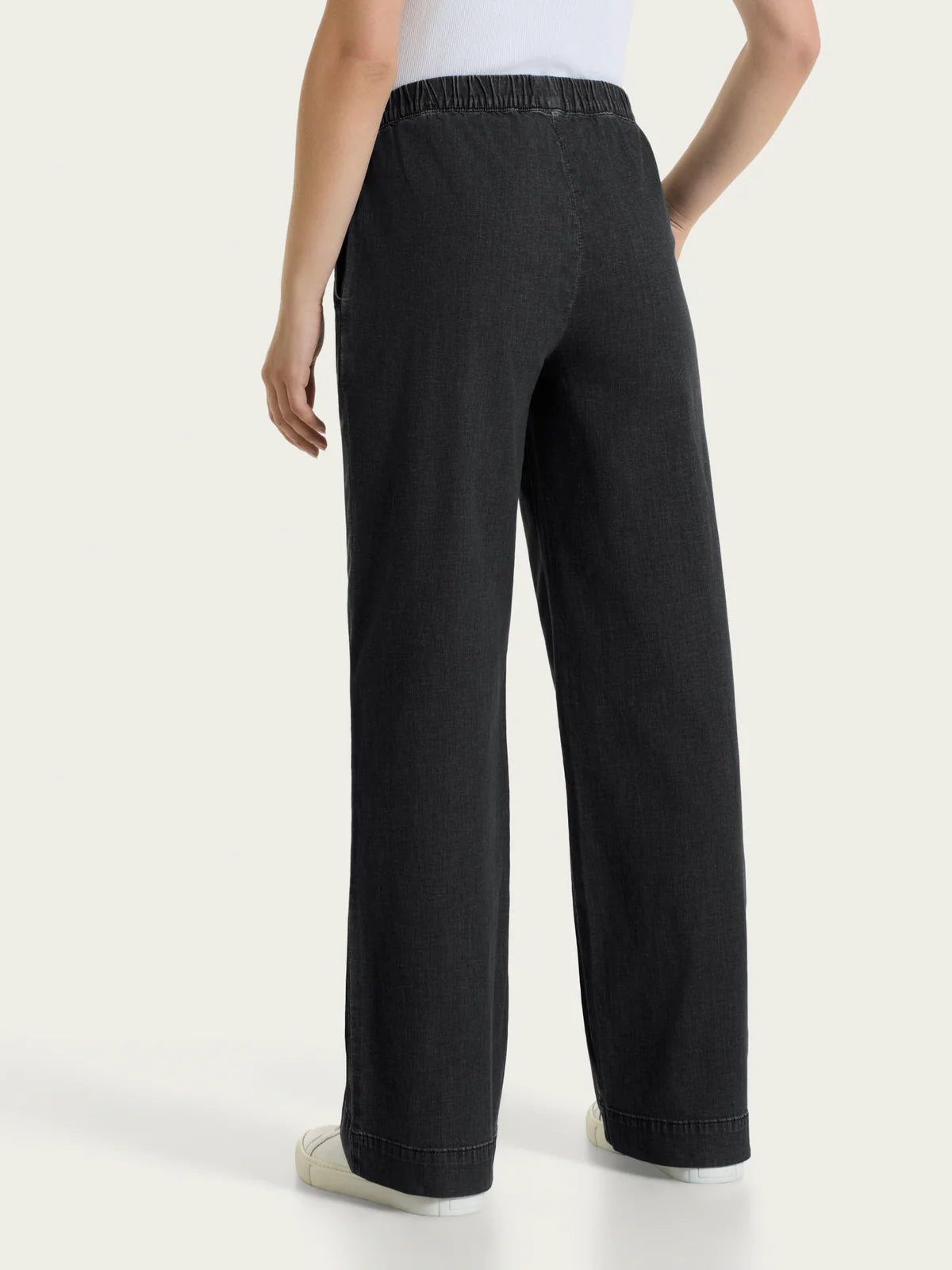 Ragno Jeans ampio con tasche e vita piatta in Super Light Denim DS87PE S50