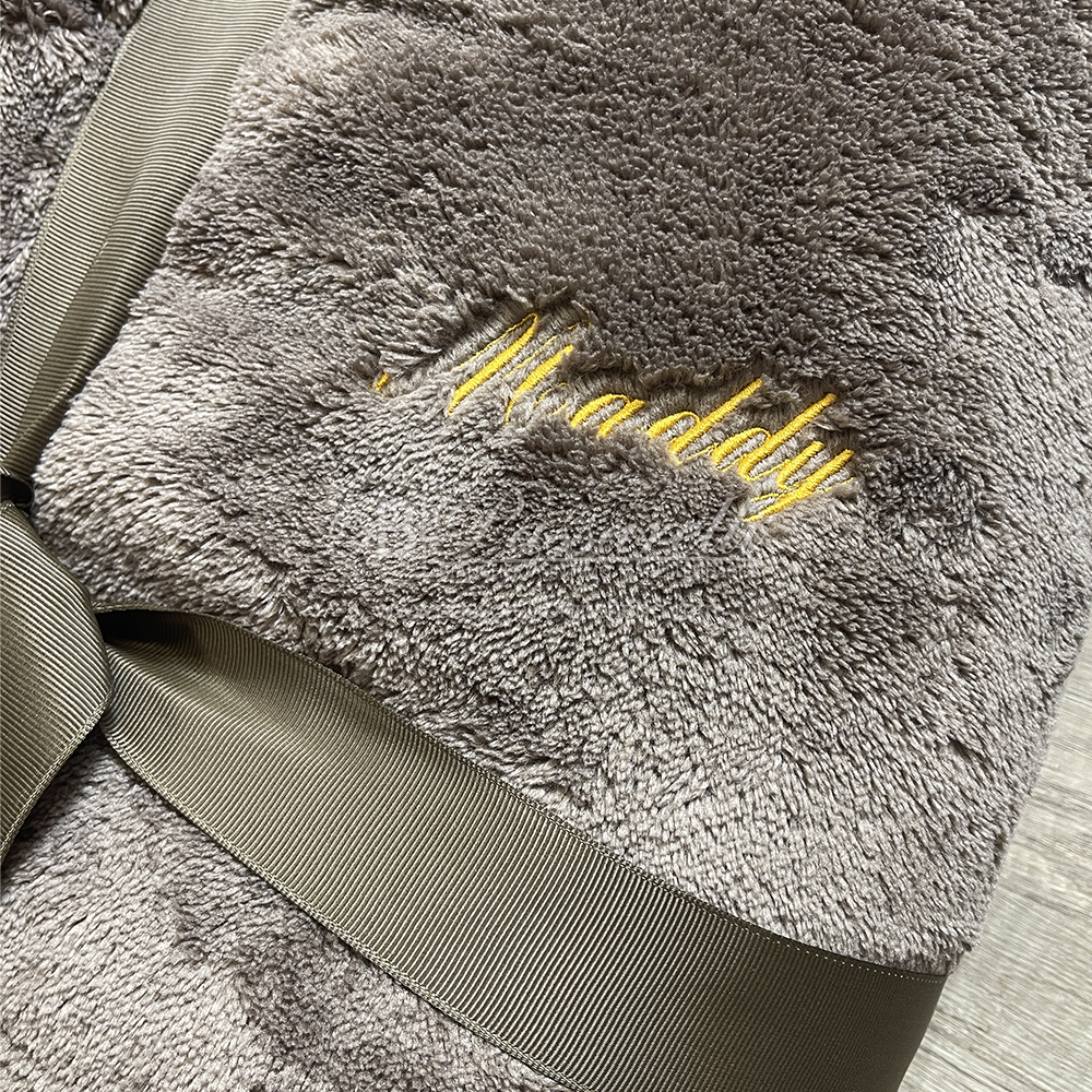 Daunex Plaid in micropile Prime tinta unita 2409S28