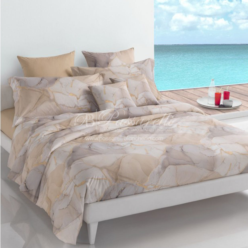 Mirabello Lenzuola Matrimoniali in Percalle Marmo Saturn