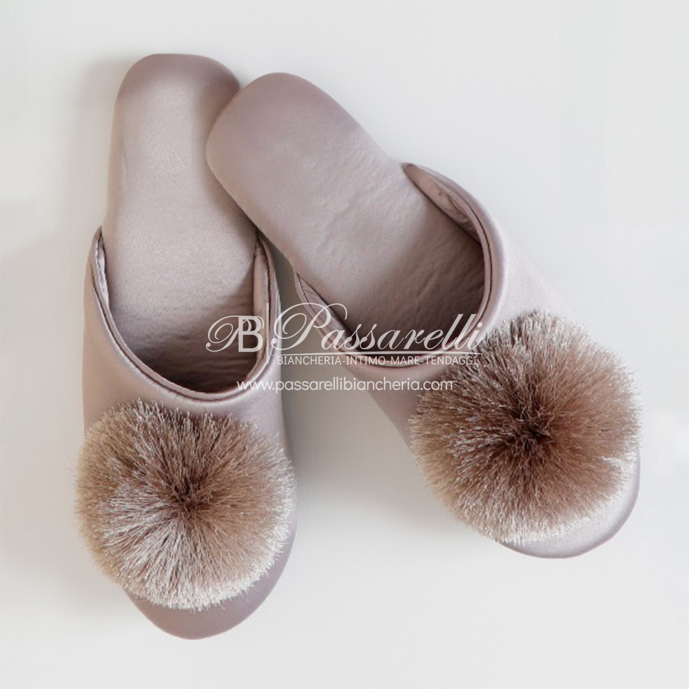 Pantofole da Donna in raso con pon-pon 69041 2411S12