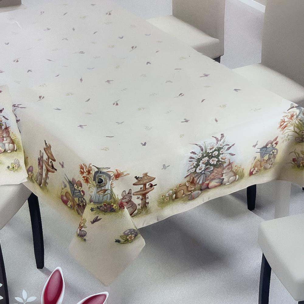 Tovaglia in Gobelin di Cotone Easter Village - Dimensioni Varie - Passarelli Biancheria