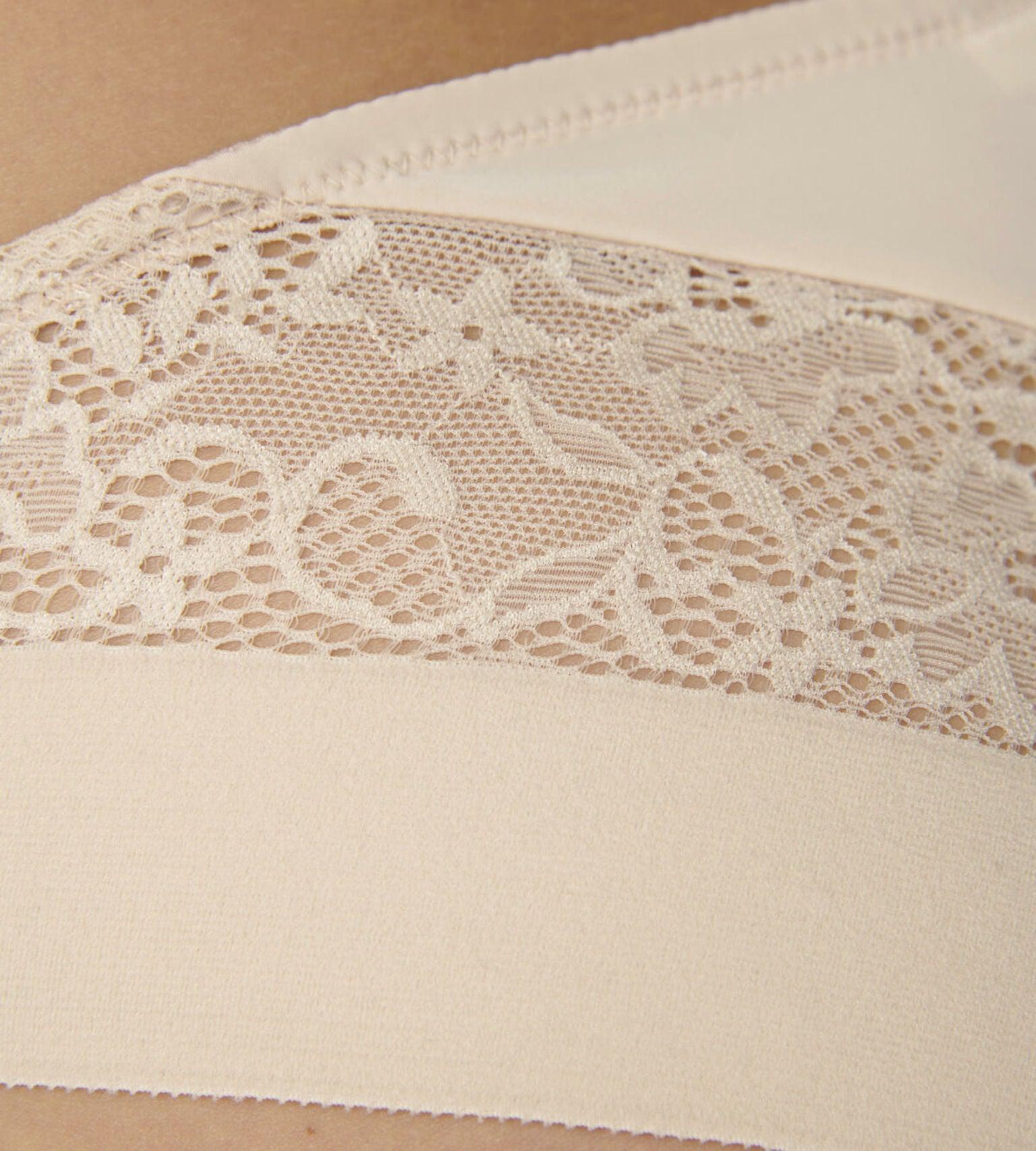 Triumph Slip da Donna Brazilian Vivid Spotlight 10210654 S15 - Passarelli Biancheria