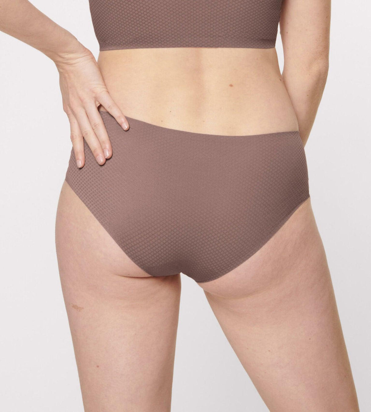 Sloggi Donna Slip Zero Feel Flow Hipster 10213178 S19 - Passarelli Biancheria