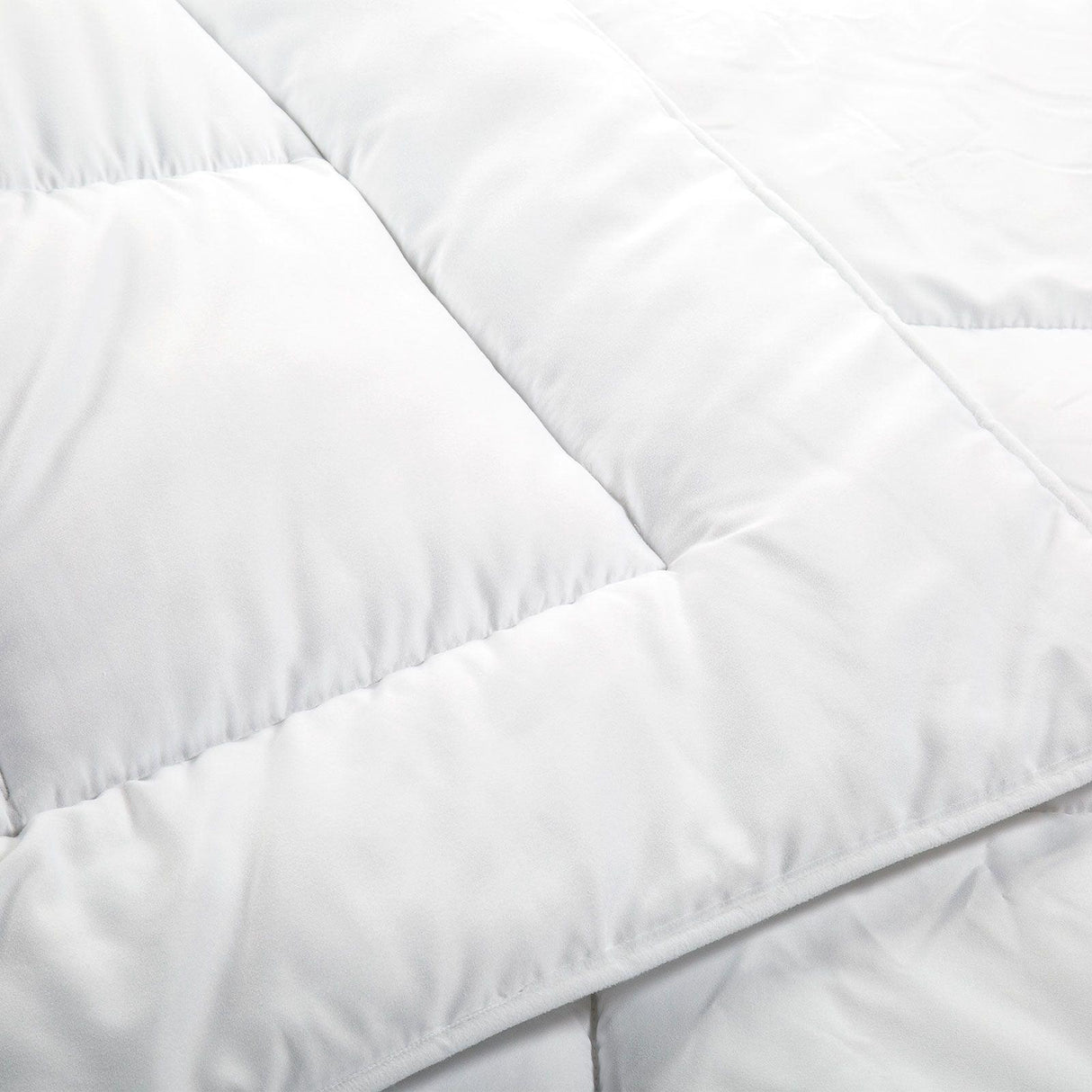 Bassetti Piumino leggero 130 gr microfibra con Aloe vera per Letto Singolo S60 - Passarelli Biancheria