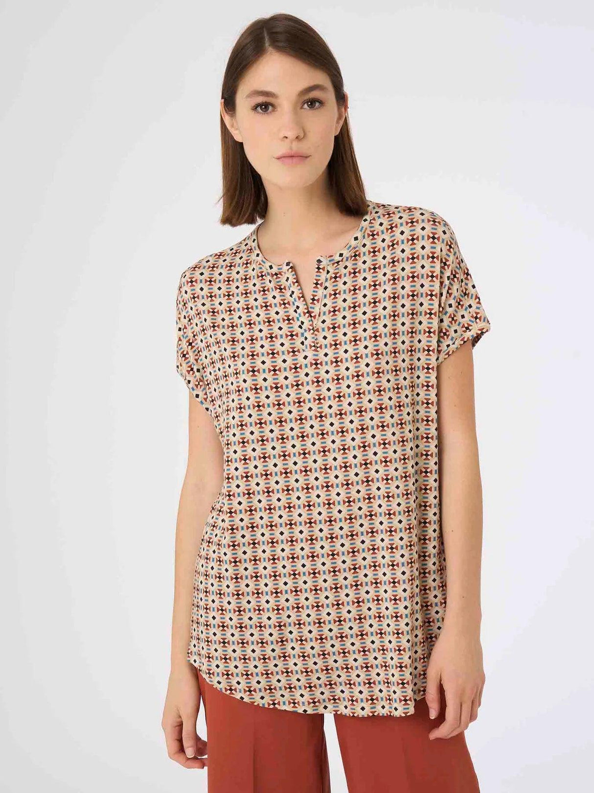 Ragno Maglietta Estiva da Donna con collo a serafino in Viscosa Summer DH13TX S34 - Passarelli Biancheria