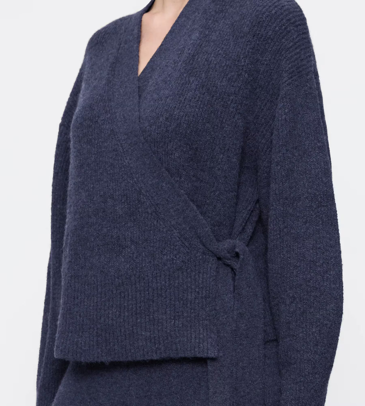 Triumph Amourette Cozy Cardigan 2507S48