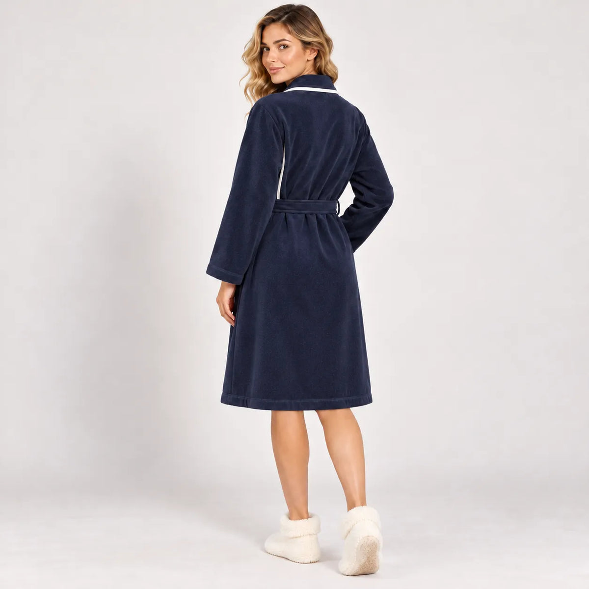 Amica Damen Wintermantel in Punto Milano Schalkragen A478 S40