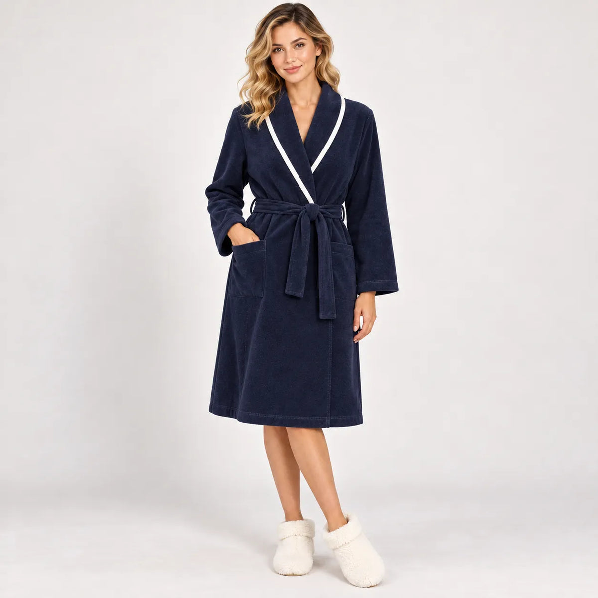 Amica Damen Wintermantel in Punto Milano Schalkragen A478 S40