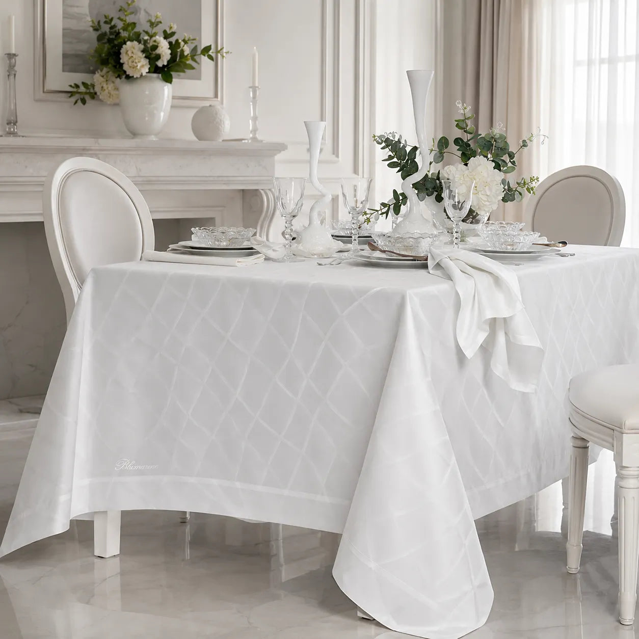 Blumarine Home Panthea Tovaglia in Fiandra da 12 Posti