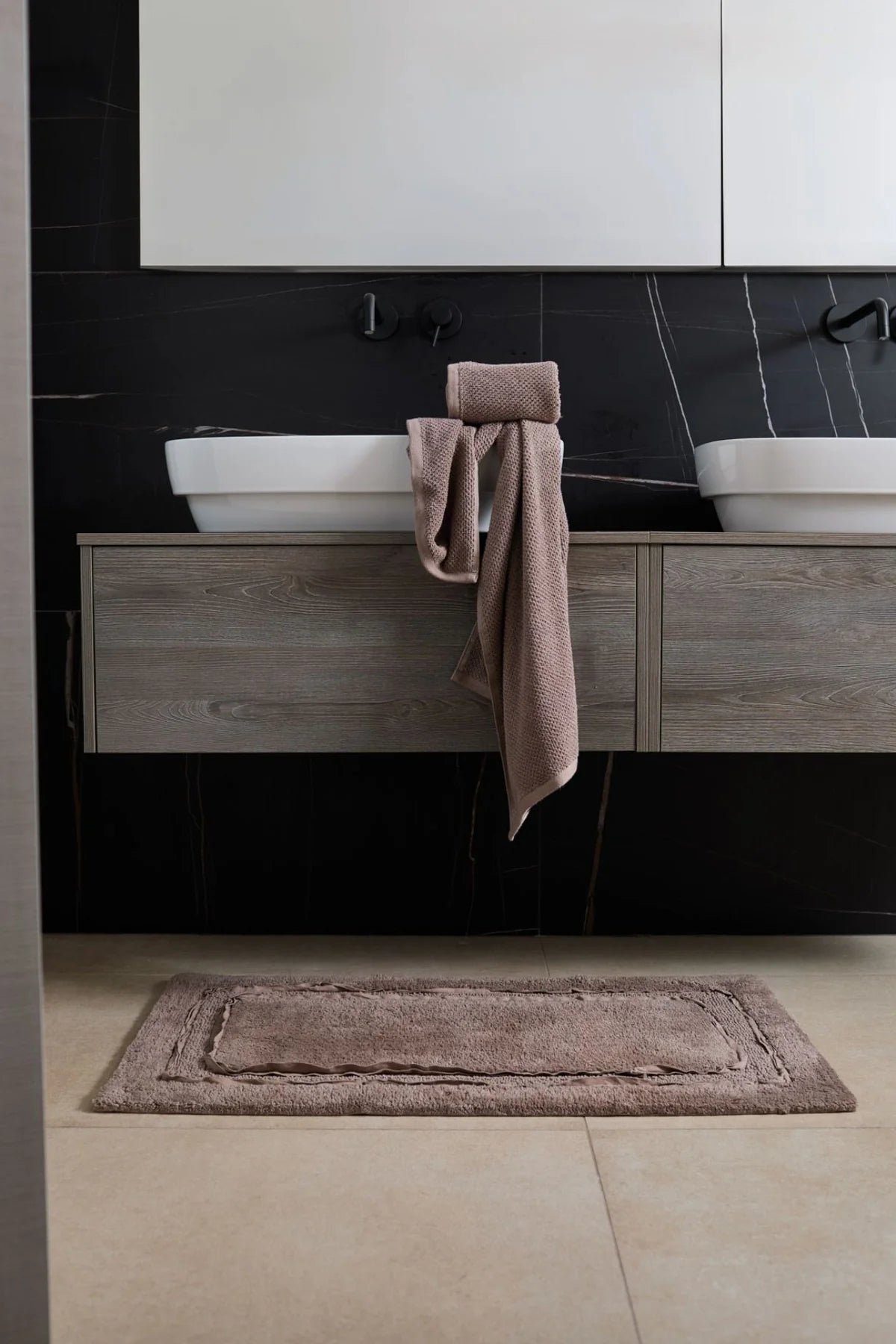 Maison Sucrée Tappeto Bagno 2000grs con Antiscivolo Sensi - Varie Dimensioni