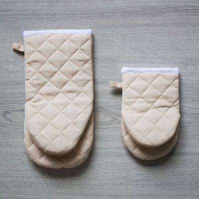 Maestri Cotonieri  Set 2 Guanti da Forno India in Cotone con Bordo Bianco