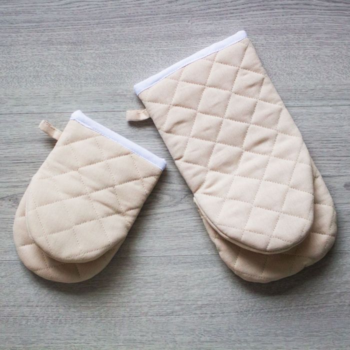 Maestri Cotonieri  Set 2 Guanti da Forno India in Cotone con Bordo Bianco