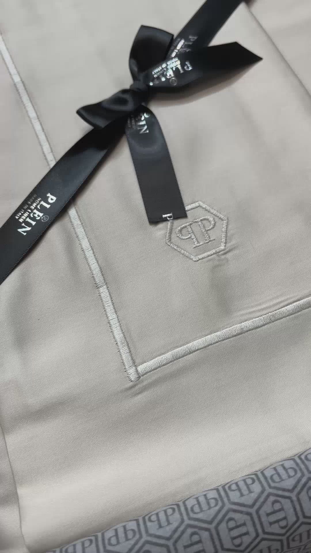 Philipp Plein Completo Lenzuola Matrimoniale Hexagon 2511S490