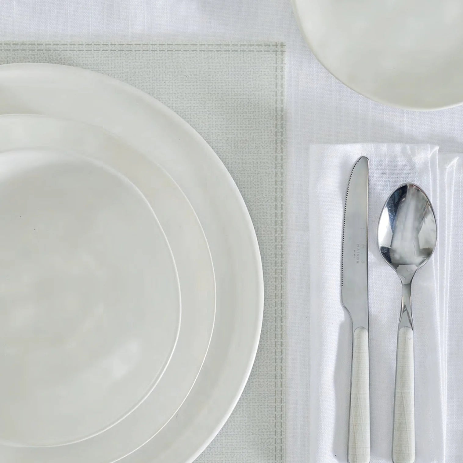 Maison Sucrée Servizio Piatti 18 Pezzi in Grés Porcellanato Colorati Marostica 2504S114