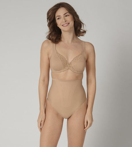 Triumph Panciera Shape Smart Highwaist String 10209535 S32 - Passarelli Biancheria