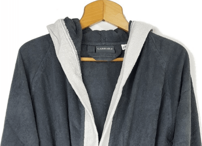 Carrara Accappatoio Microspugna con Cappuccio Voyage 88706 D32 - Passarelli Biancheria