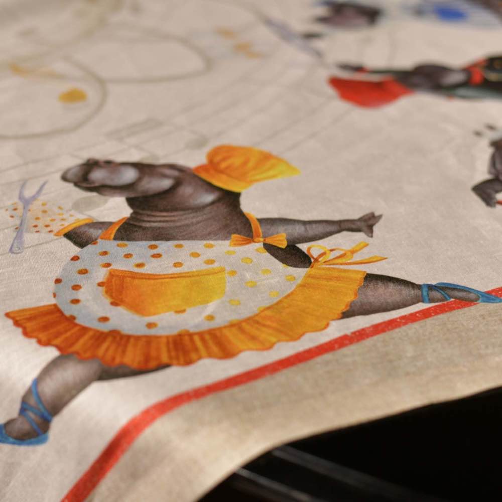 Tessitura Toscana Telerie Tablecloth in 100% Pure Figaro Linen